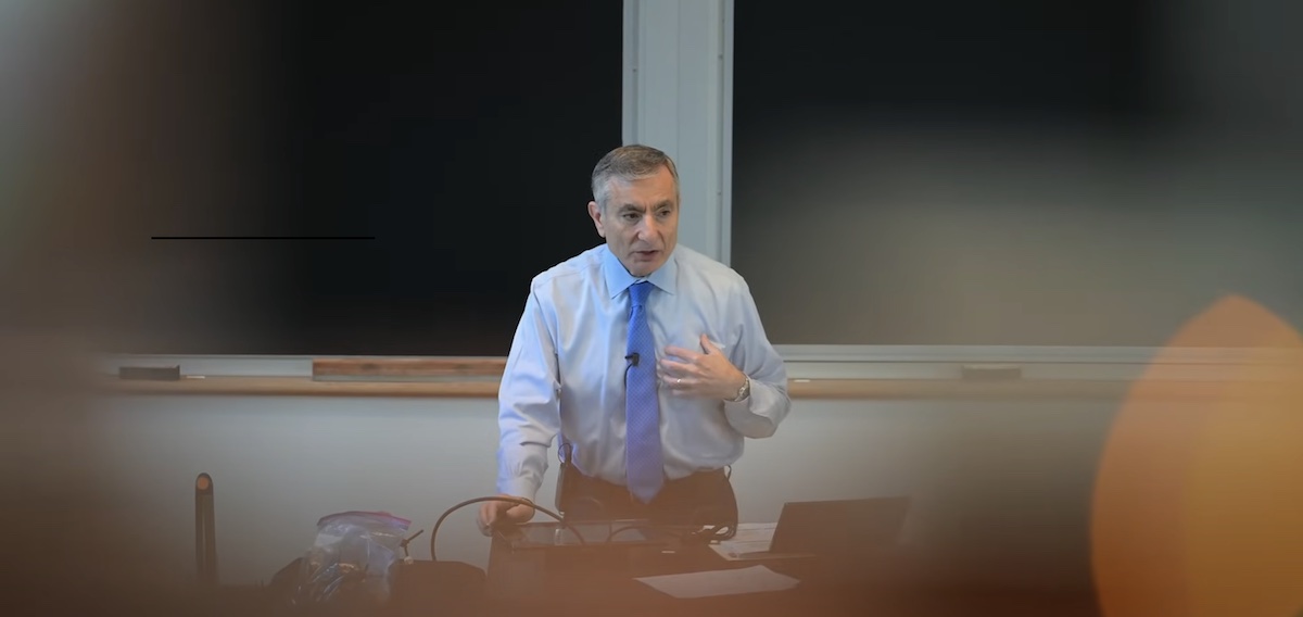 How a Nanorobotics Scientist Found Jesus in His Dorm Room: A Journey of Faith and Chemistry